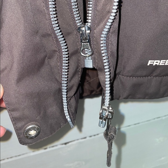 FREE RANGE RADIANCE WINTER JACKET - Picture 4 of 7